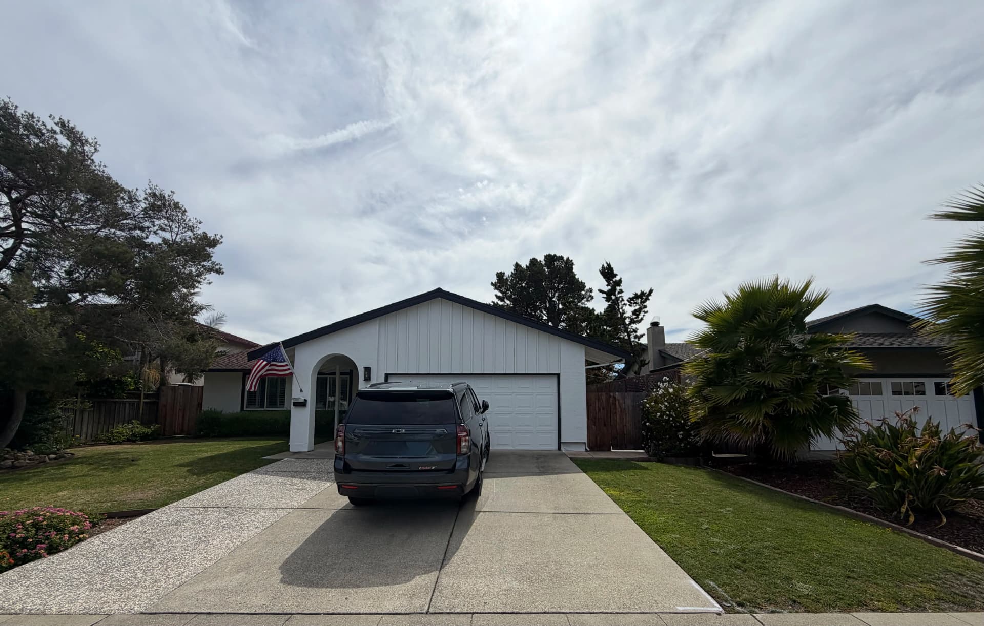 Gallery photos for Belgard Quarry Stone Paver Driveway Expansion in Redwood City: Image #1